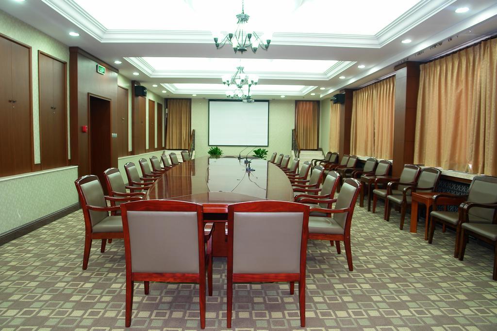 Jingbin Hotel Пекин Экстерьер фото