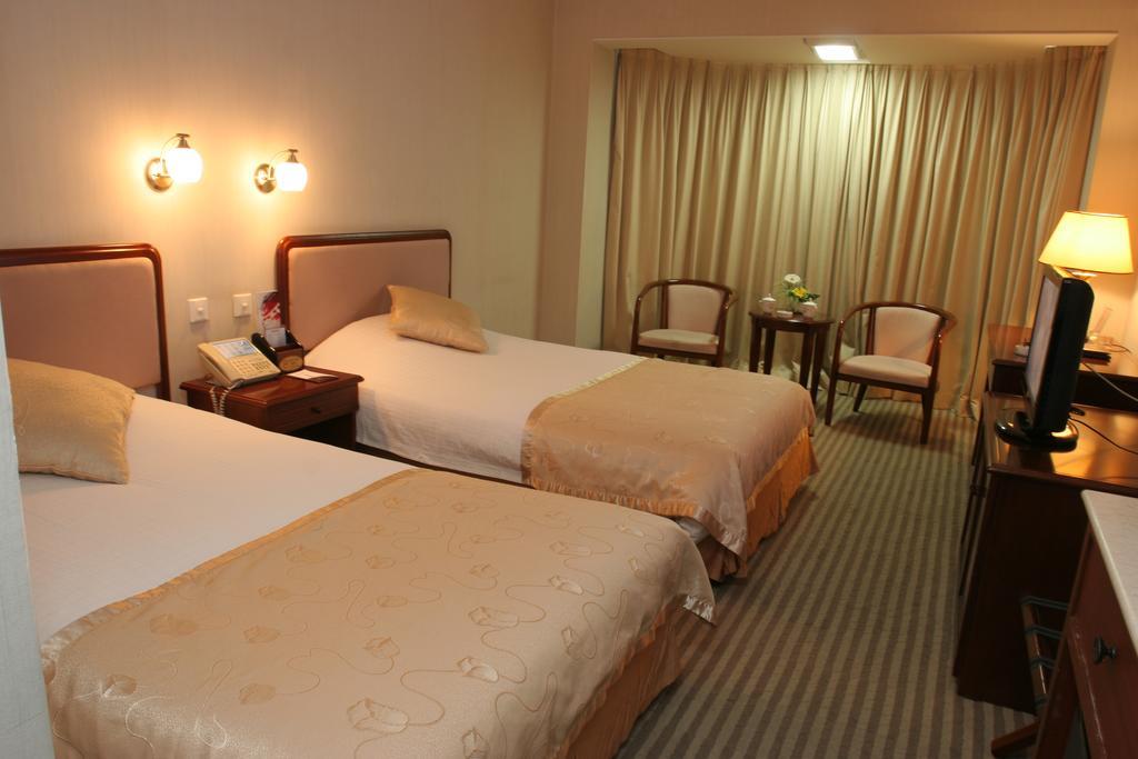 Jingbin Hotel Пекин Экстерьер фото
