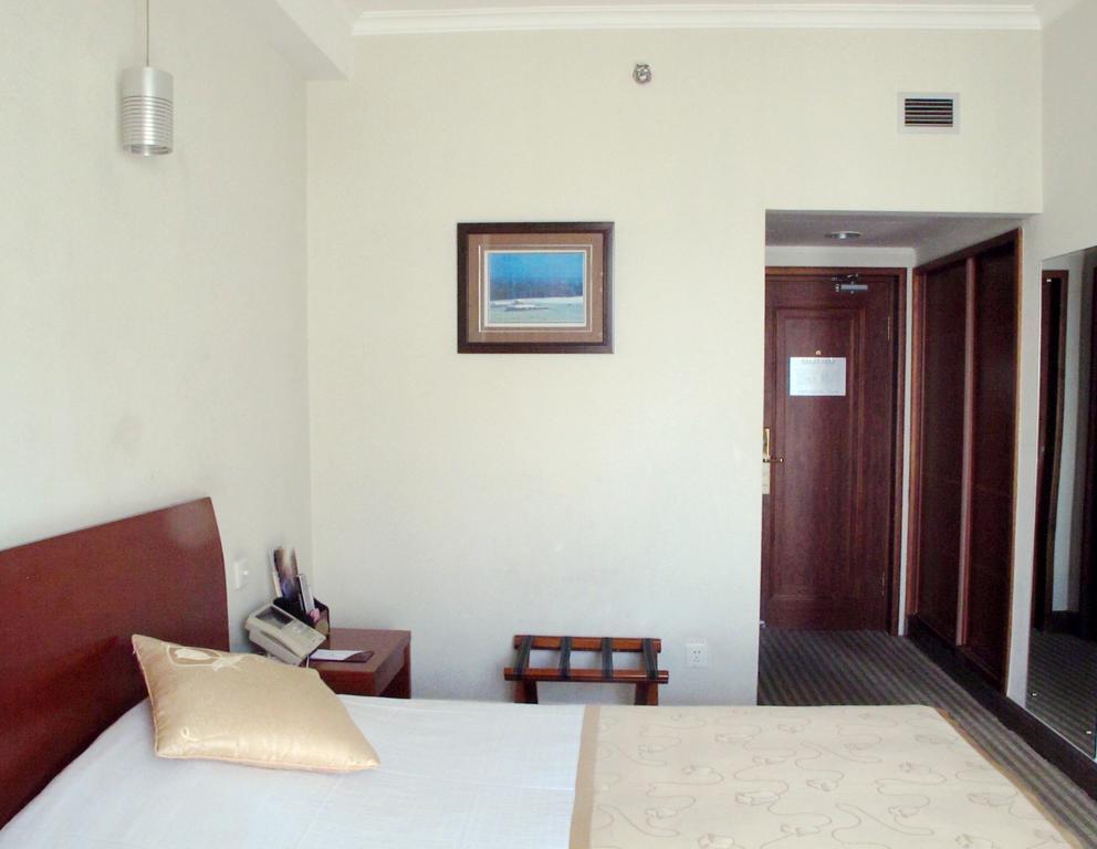 Jingbin Hotel Пекин Экстерьер фото