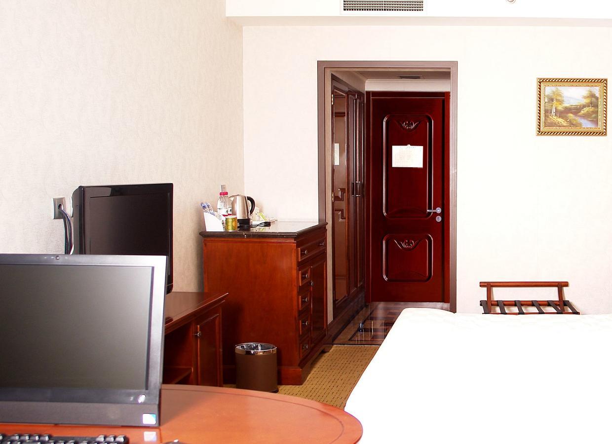 Jingbin Hotel Пекин Экстерьер фото
