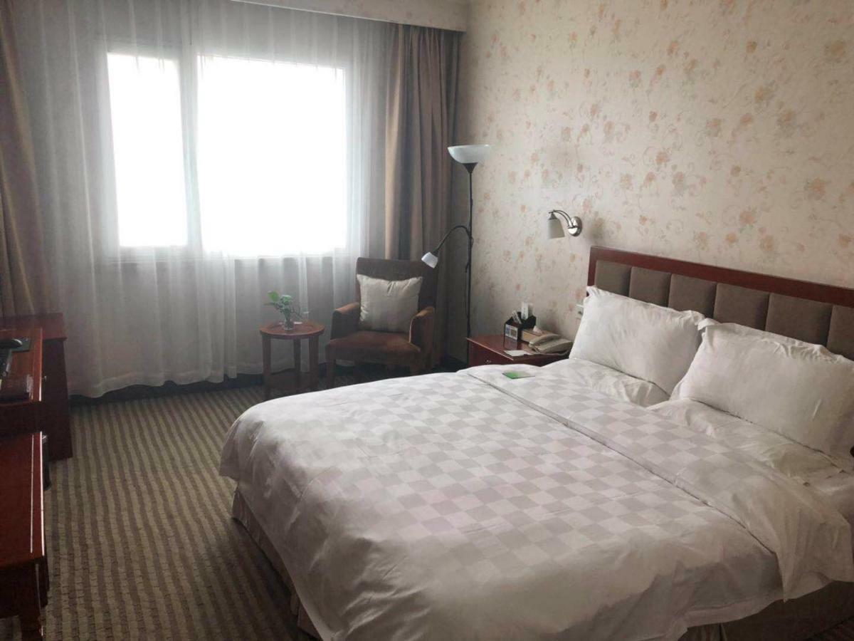 Jingbin Hotel Пекин Экстерьер фото