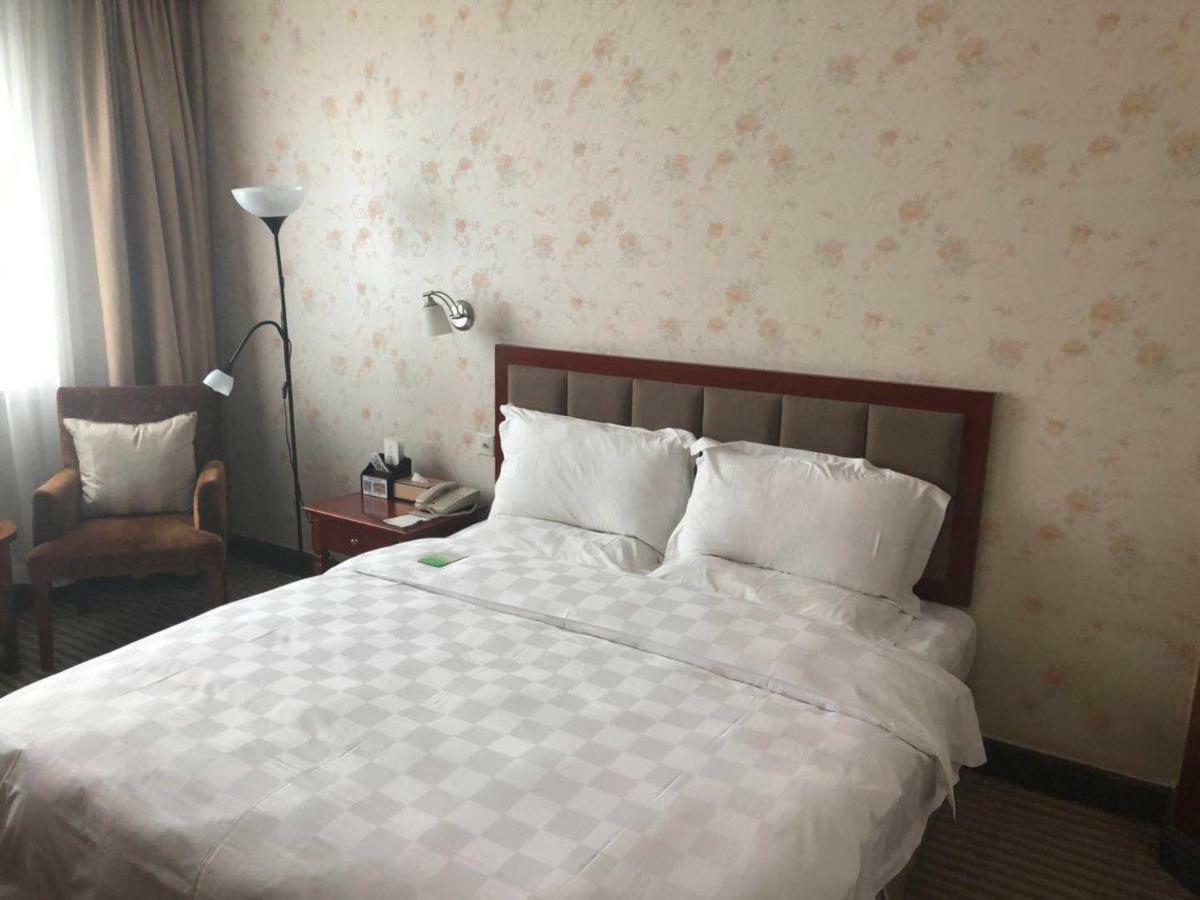Jingbin Hotel Пекин Экстерьер фото